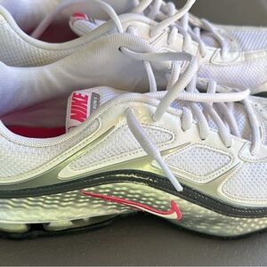 Nike Reax Run 5 Women's Running Shoes - White/ Pink/ Silver, Size 11